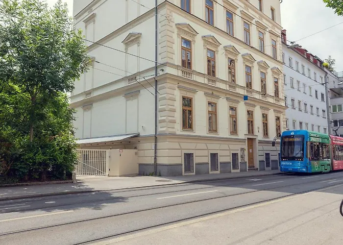 Leonart Living 44 Apartamento *